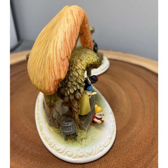 Snow White & Dwarfs Cottage Figurine Olszewski 2006 - Picture 10 of 12